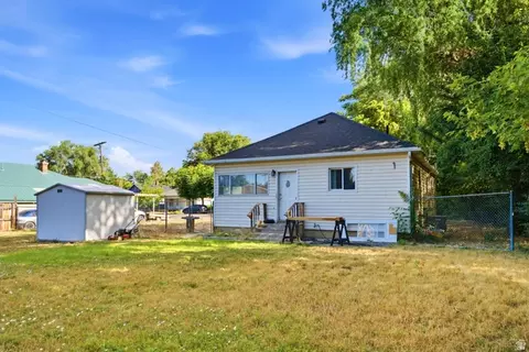 Exterior - 629 Douglas St, Ogden, UT 84404 photo 2 of 3