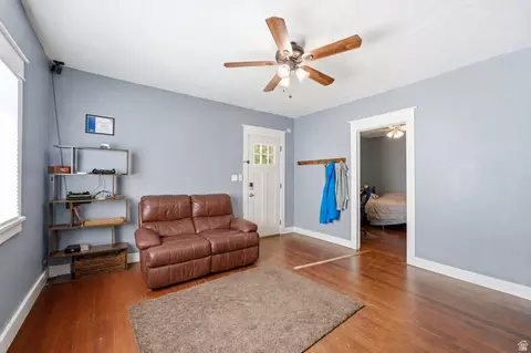 Living - 629 Douglas St, Ogden, UT 84404 photo 1 of 2