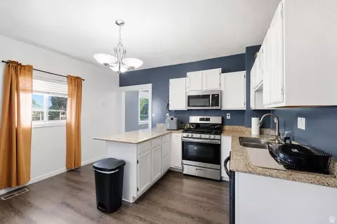 Kitchen - 629 Douglas St, Ogden, UT 84404 photo 1 of 3