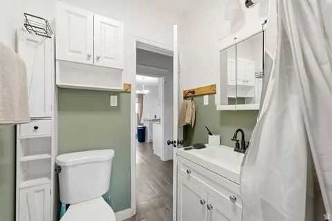 Bath - 629 Douglas St, Ogden, UT 84404 photo 1 of 1