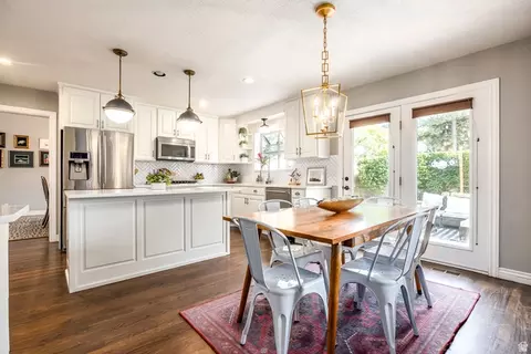 Dining - 2398 E Willow Hills Dr, Sandy, UT 84093 photo 1 of 3