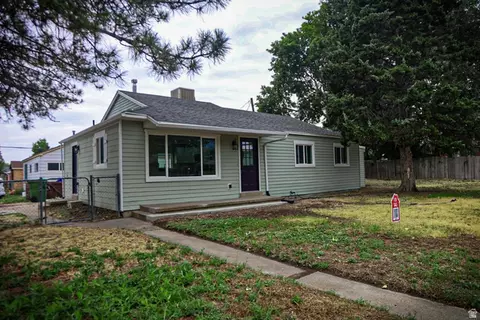 791 N Laverde St, Layton, UT 84041