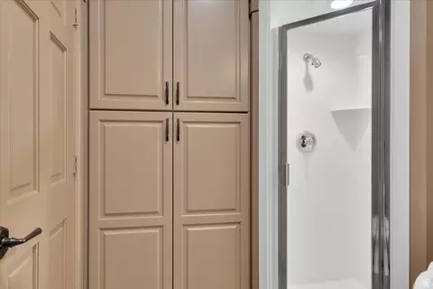 Bath - 2945 N Canyon Ridge Dr, North Logan, UT 84341 photo 2 of 10