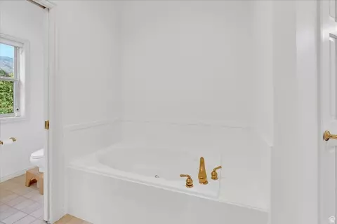 Bath - 2945 N Canyon Ridge Dr, North Logan, UT 84341 photo 6 of 10