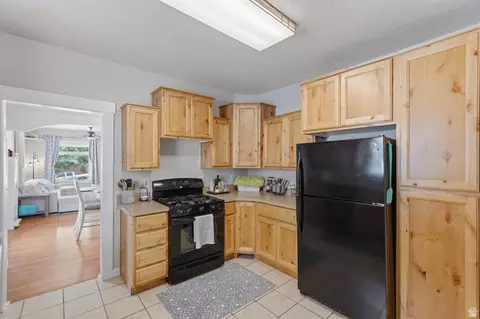 Kitchen - 465 20th St, Ogden, UT 84401 photo 1 of 2