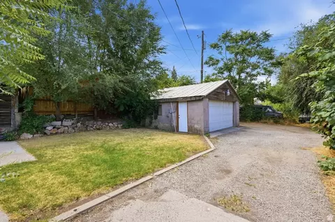 Exterior - 465 20th St, Ogden, UT 84401 photo 4 of 6