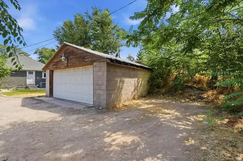 Exterior - 465 20th St, Ogden, UT 84401 photo 5 of 6