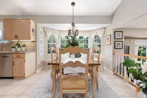 2050 E Johnstone Dr, Sandy, UT 84093 photo 11