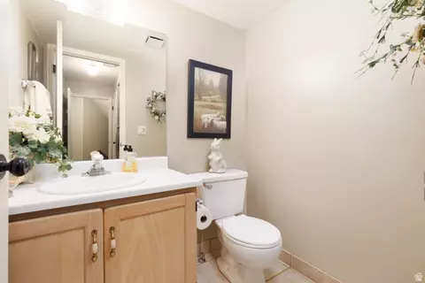2050 E Johnstone Dr, Sandy, UT 84093 photo 19