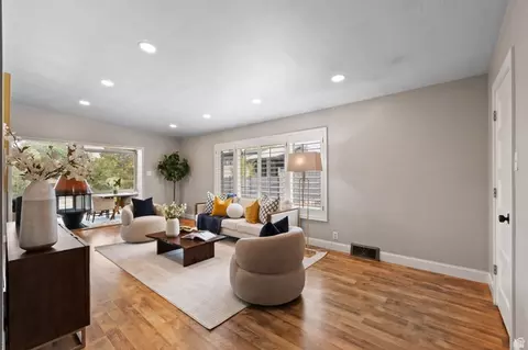2955 E 4505 S, Holladay, UT 84117 photo 3