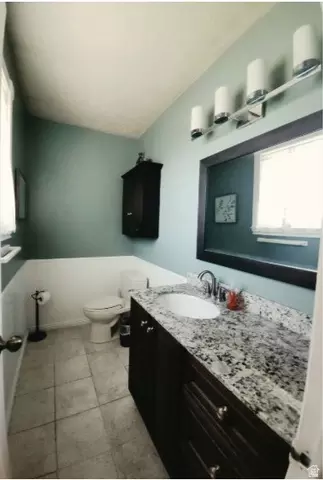 Bath - 2255 E Sunset Dr, Layton, UT 84040 photo 1 of 5
