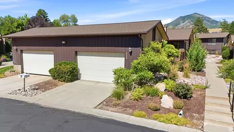 3989 S 2250 E, Holladay, UT 84124 photo 40