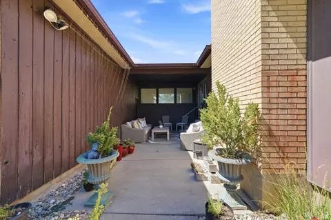 3989 S 2250 E, Holladay, UT 84124 photo 37