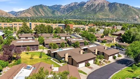 3989 S 2250 E, Holladay, UT 84124 photo 44