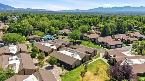 3989 S 2250 E, Holladay, UT 84124 photo 42