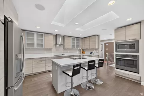 3989 S 2250 E, Holladay, UT 84124 photo 9