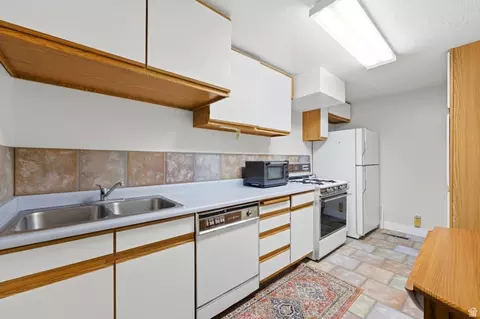 632 E 3550 S, Bountiful, UT 84010 photo 27