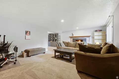 632 E 3550 S, Bountiful, UT 84010 photo 22