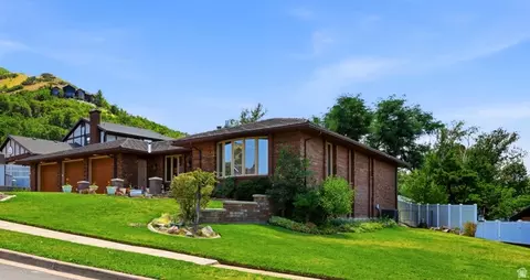 632 E 3550 S, Bountiful, UT 84010 photo 2