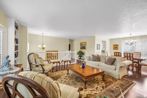 6653 S Guntherwoods Ln, Cottonwood Heights, UT 84121