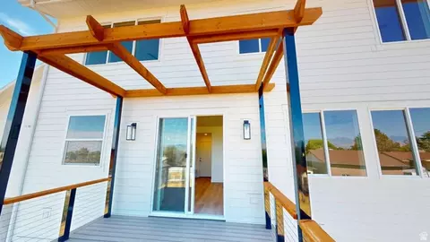Exterior - 10718 S 580 E, Sandy, UT 84070 photo 7 of 9