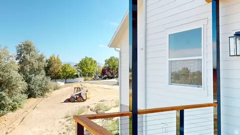 Exterior - 10718 S 580 E, Sandy, UT 84070 photo 9 of 9