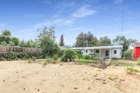 Exterior - 723 E 8425 S, Sandy, UT 84094 photo 7 of 8
