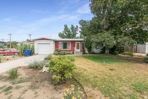 Exterior - 723 E 8425 S, Sandy, UT 84094 photo 1 of 8