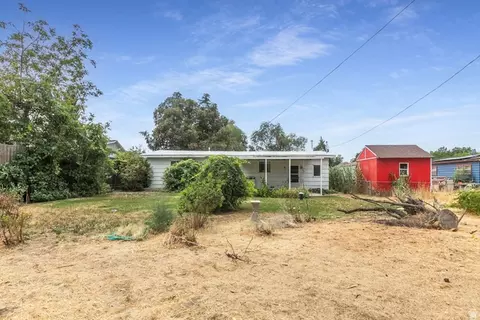 Exterior - 723 E 8425 S, Sandy, UT 84094 photo 8 of 8