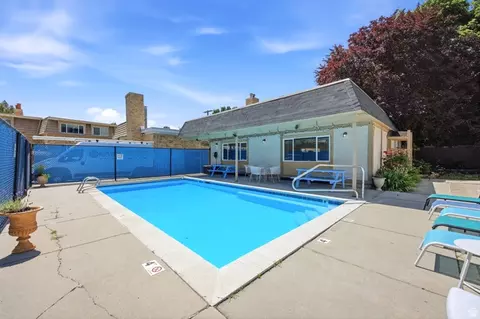 Exterior - 2220 E Murray Holladay Rd #110, Holladay, UT 84117 photo 7 of 7