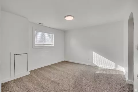 Bedroom - 1119 E 10600 S, Sandy, UT 84094 photo 4 of 7