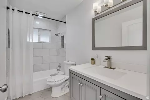 Bath - 1119 E 10600 S, Sandy, UT 84094 photo 1 of 3