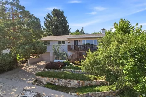 2336 Cavalier Dr, Cottonwood Heights, UT 84121