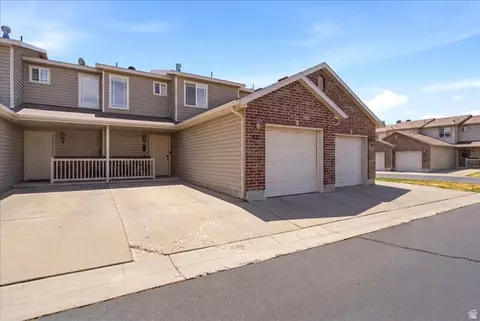 652 W 800 N #67, Clinton, UT 84015
