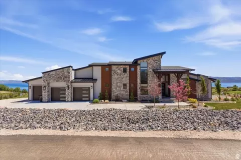 1419 S North Star Way, Garden City, UT 84028