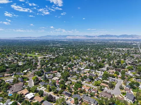 3975 S 3165 E #34, Holladay, UT 84124 photo 59