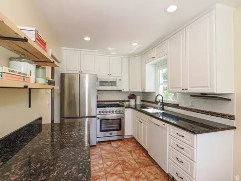 3975 S 3165 E #34, Holladay, UT 84124 photo 15