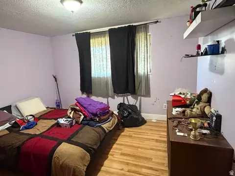 Bedroom - 1274 S 1250 E, Clearfield, UT 84015 photo 2 of 5