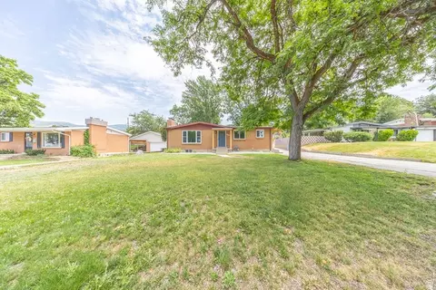 Exterior - 2273 S 200 E, Bountiful, UT 84010 photo 2 of 8