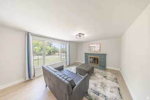 Living - 2273 S 200 E, Bountiful, UT 84010 photo 1 of 3