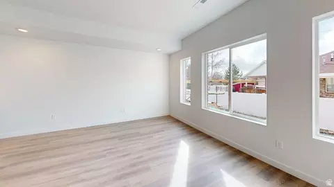 765 N Pheasantbrook Dr #2C, Centerville, UT 84014 photo 2