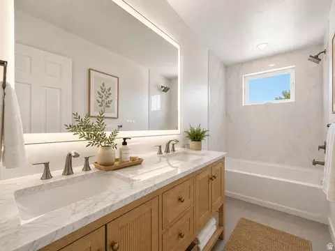 Bath - 515 E 550 S, Bountiful, UT 84010 photo 2 of 3