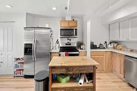 Kitchen - 1013 S 200 W, Orem, UT 84058 photo 9 of 9