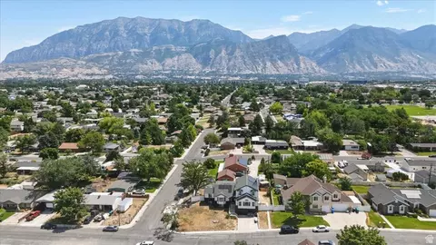 View/Area - 1013 S 200 W, Orem, UT 84058 photo 3 of 11