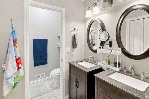 Bath - 1013 S 200 W, Orem, UT 84058 photo 3 of 6