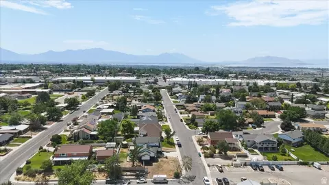 View/Area - 1013 S 200 W, Orem, UT 84058 photo 1 of 11