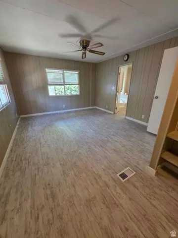 188 E Detroiter Ave, Murray, UT 84107 photo 10