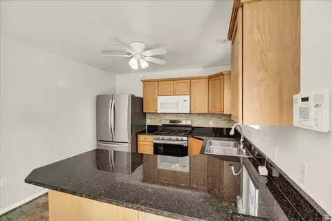 Kitchen - 815 E 725 N, Ogden, UT 84404 photo 2 of 3