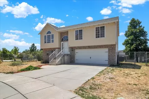Exterior - 815 E 725 N, Ogden, UT 84404 photo 2 of 6