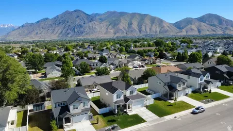 View/Area - 2664 W Maple St, Mapleton, UT 84664 photo 2 of 3